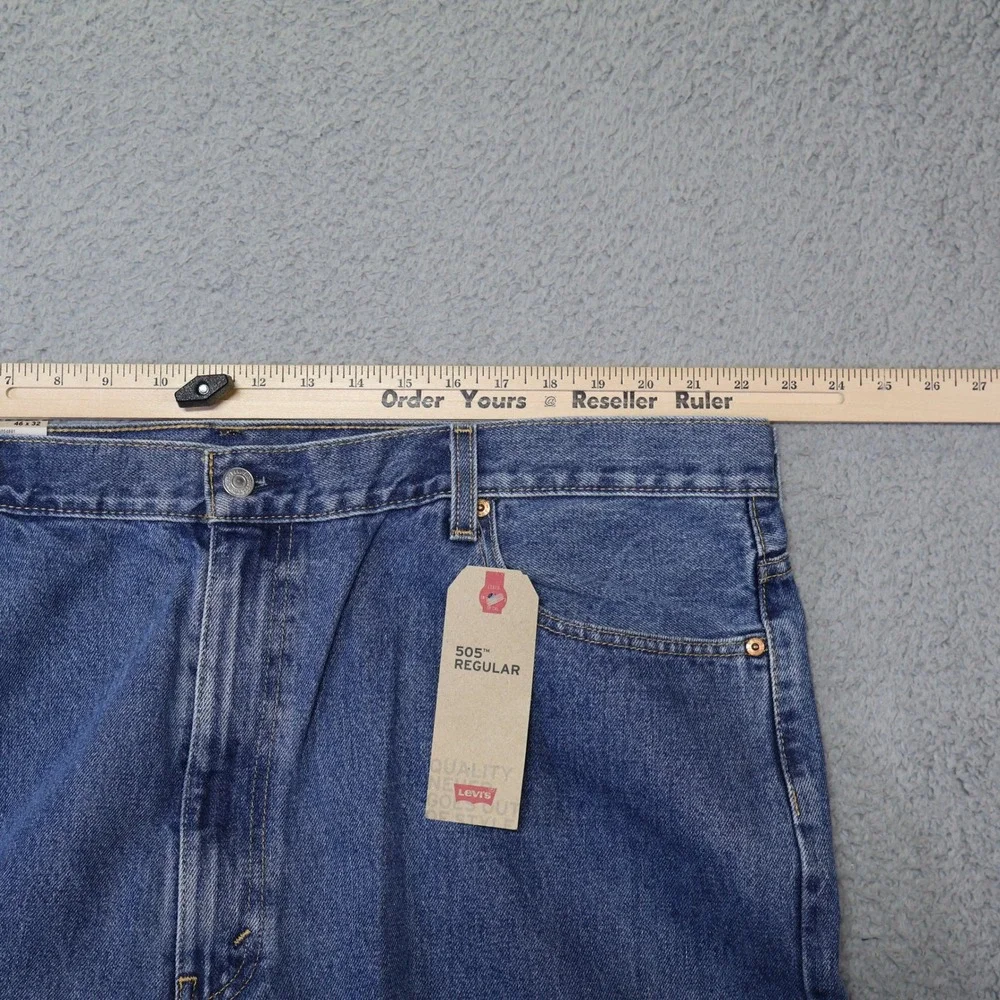 Levis 505 Regular Fit Mens Jeans 46x32 Blue Denim Straight Leg 04505-4891 NWT
